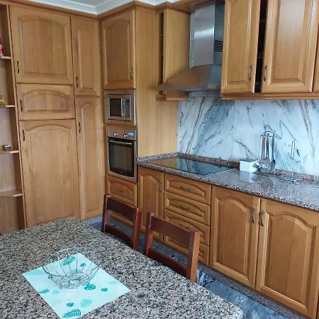 Nyaraló Amplio Piso Superior Con Jardin Privado