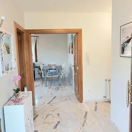 Nyaraló Amplio Piso Superior Con Jardin Privado *